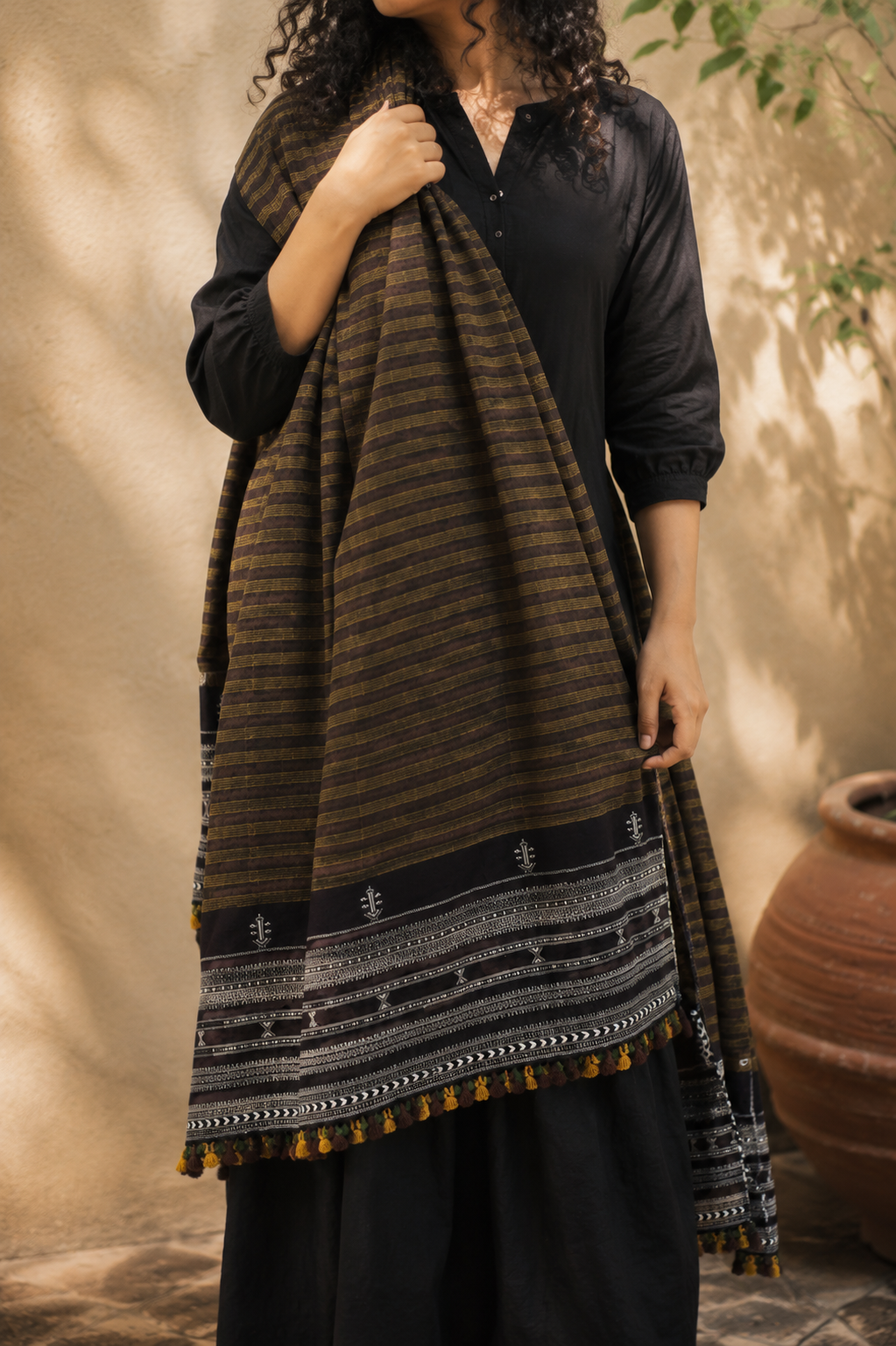 Kutch Bhujodi Weaving Handloom Organic Kala Cotton Stole with Tassels