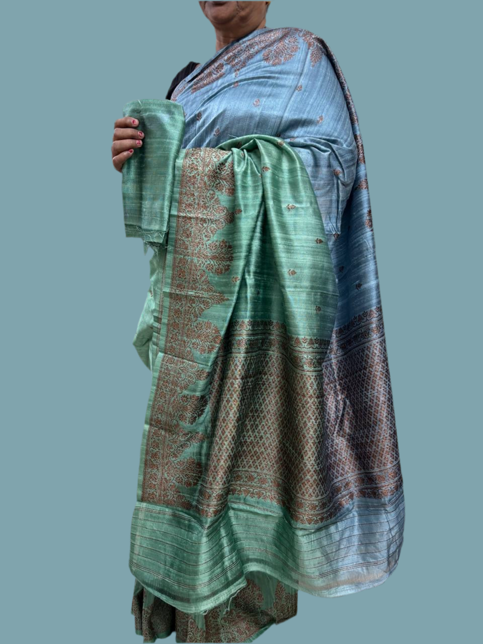 Pure raw  silk Benarsi dual tone  saree