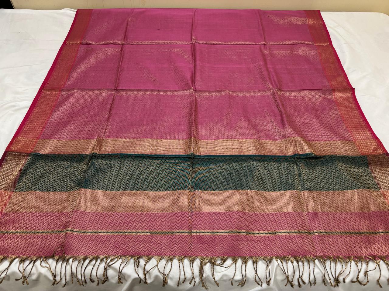 Handwoven tissue Maheshwari dupatta