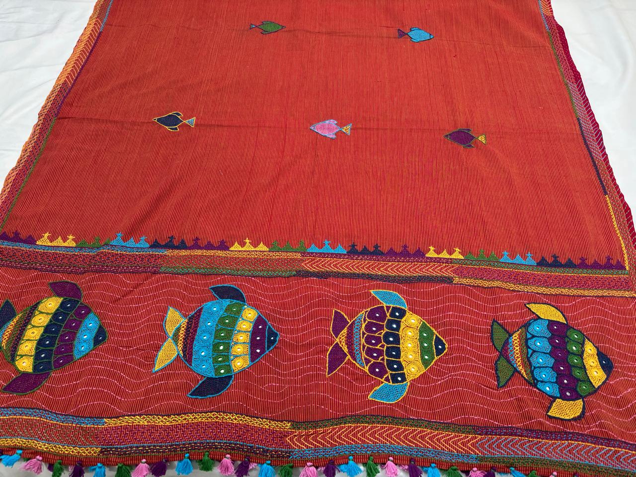 Khadi lambani dupatta