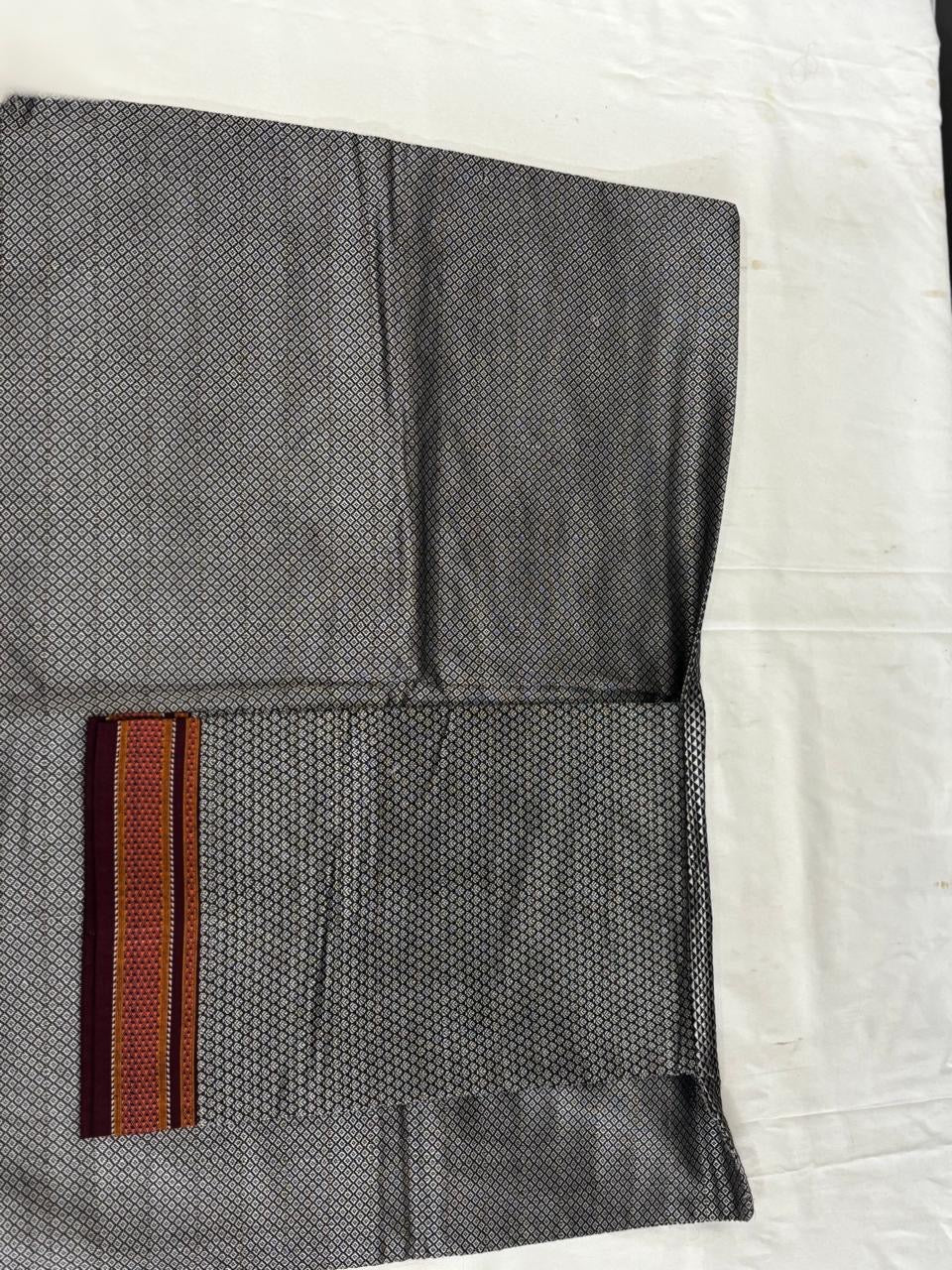 SEMI STITCHED KHUN SILK COTTON BLOUSE PIECE ( can be stitched upto 50 size )