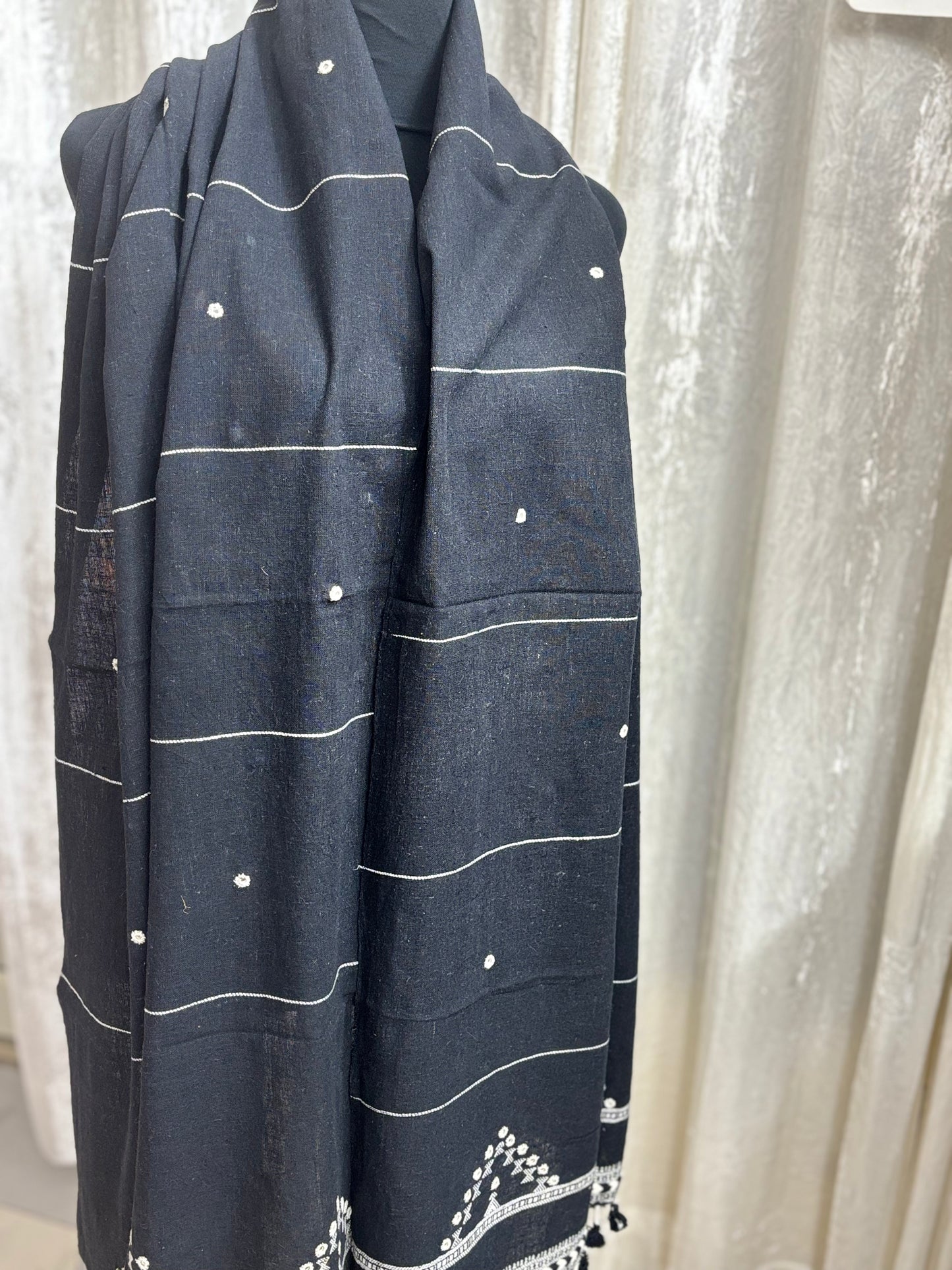 Black Kutch Bhujodi Weaving Handloom Organic Kala Cotton Stole with Tassels
