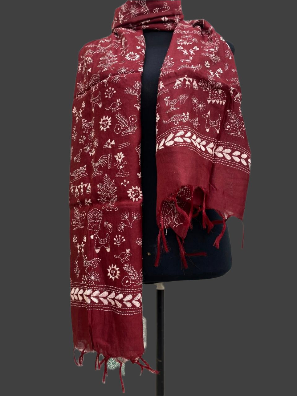 Mehroon - Bengal Kantha Embroidery Handloom Tussar Silk Stole