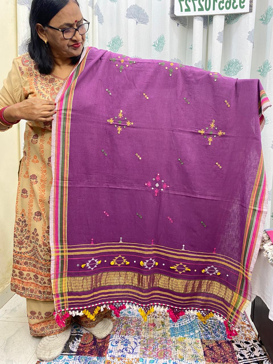 Wine - Bhujodi Handloom Organic Kala Cotton Dupatta 4