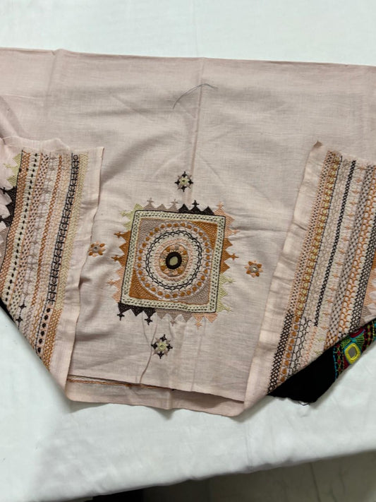 Off white -LAMBANI EMBROIDERY HANDSPUN COTTON BLOUSE PIECE 04