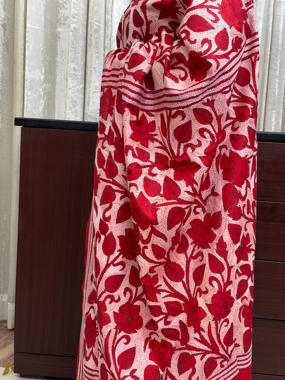 Red - BENGAL HAND EMBROIDERY BANGALORE SILK HANDLOOM KANTHA SAREE