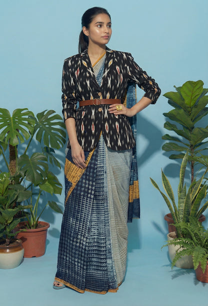 Single breasted ikkat blazer