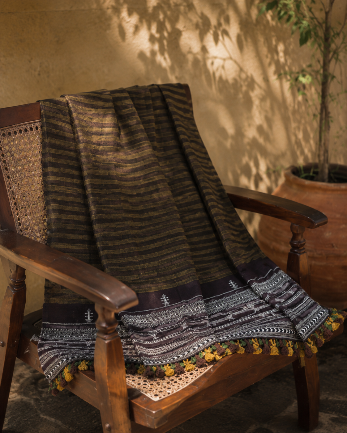 Kutch Bhujodi Weaving Handloom Organic Kala Cotton Stole with Tassels