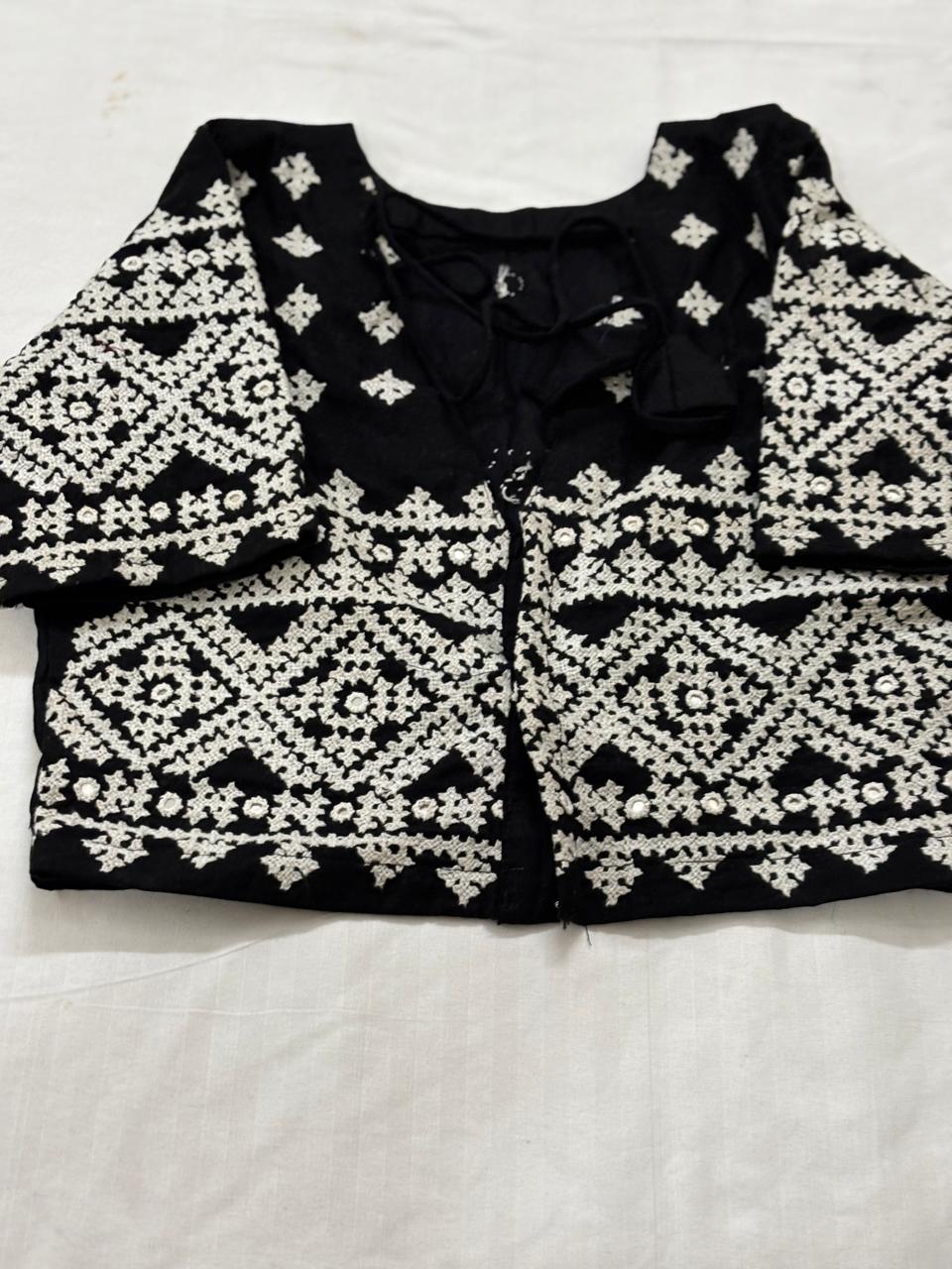 BLACK KUTCH MIRROR WITH SINDHI KADHAI WORK KALA COTTON BLOUSE