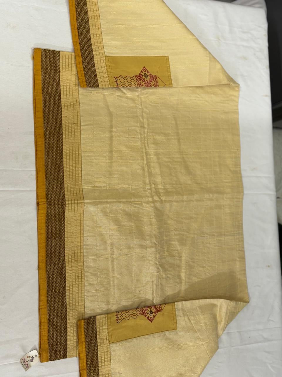 KASUTI EMBROIDERY SEMI STITCHED  KHUN SILK COTTON BLOUSE PIECE ( can be stitched upto 50 size )