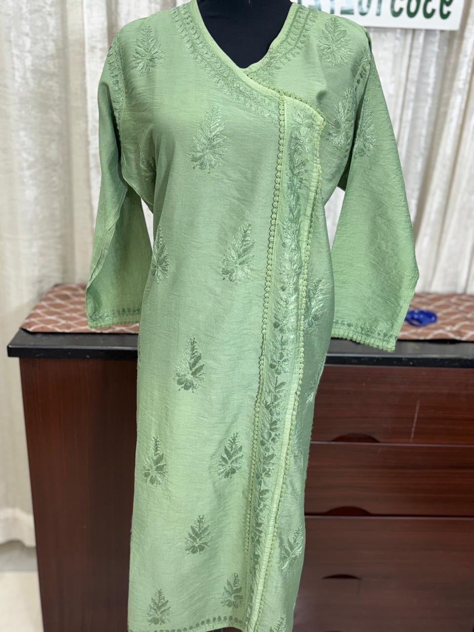 Chanderi Chikankari Kurti with inner