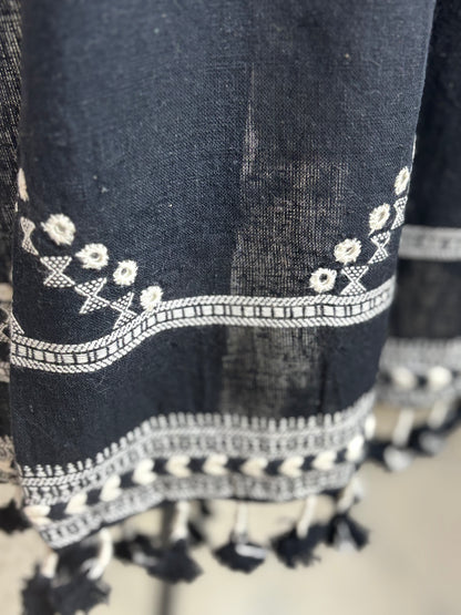 Black Kutch Bhujodi Weaving Handloom Organic Kala Cotton Stole with Tassels