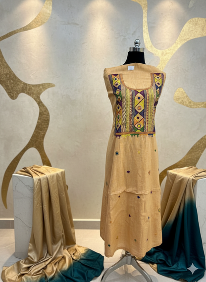 Elegant handwoven Khadi Handcrafted lambani embroidered kurti fabric peach yellow - 10